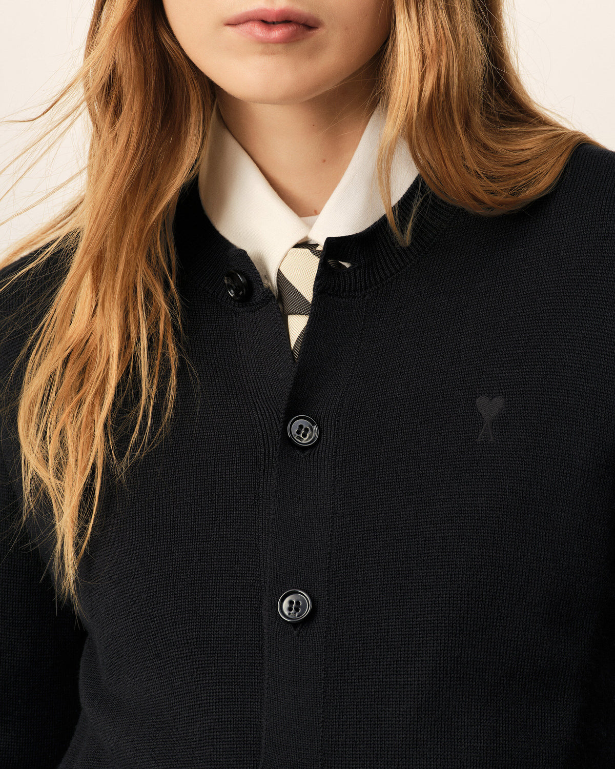 Cardigan noir en laine col rond Ami de Coeur - 4