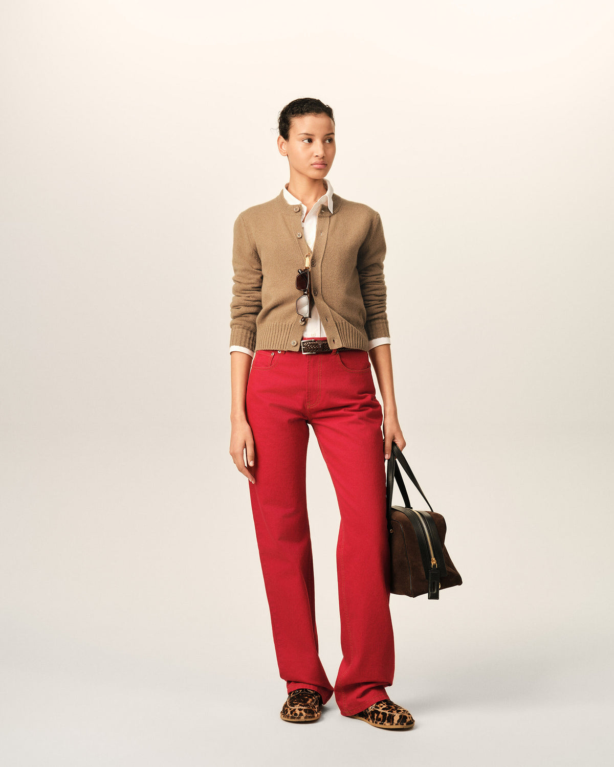 Beige crewneck cashmere cardigan with Ami de Coeur - 3