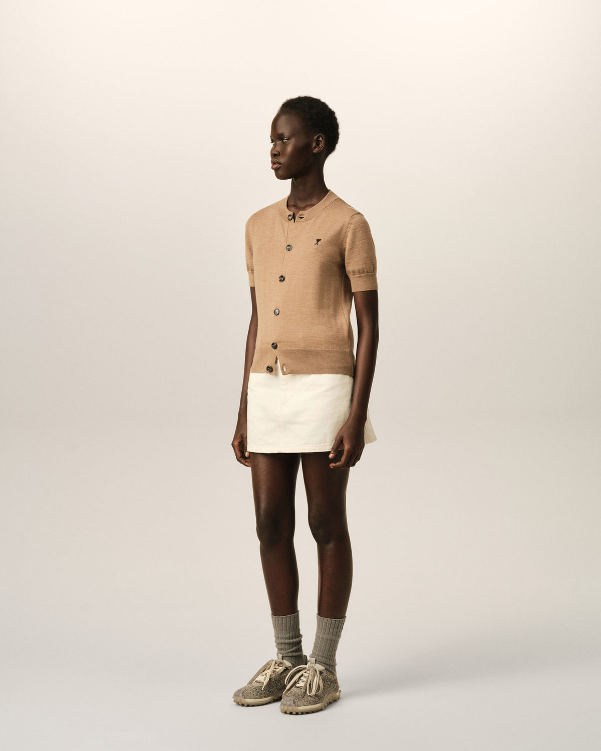 Brown wool short-sleeve cardigan with Ami de Coeur - 6