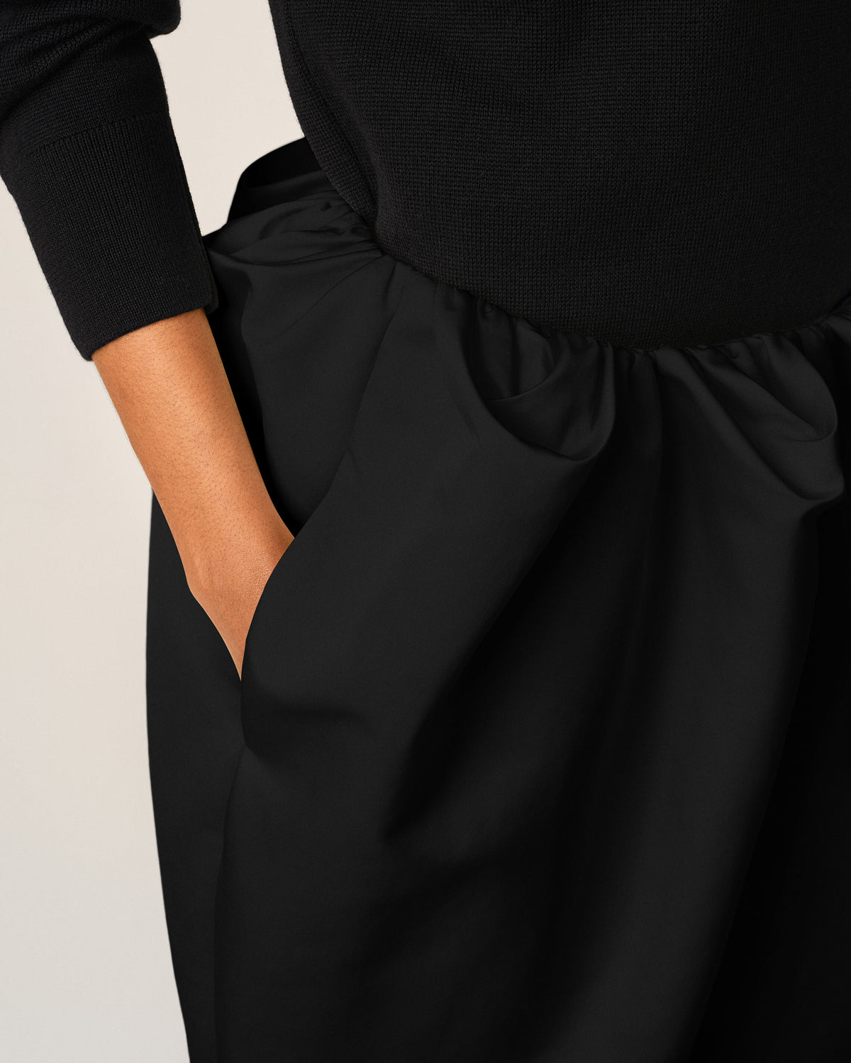 Midi gathered satin skirt - 5