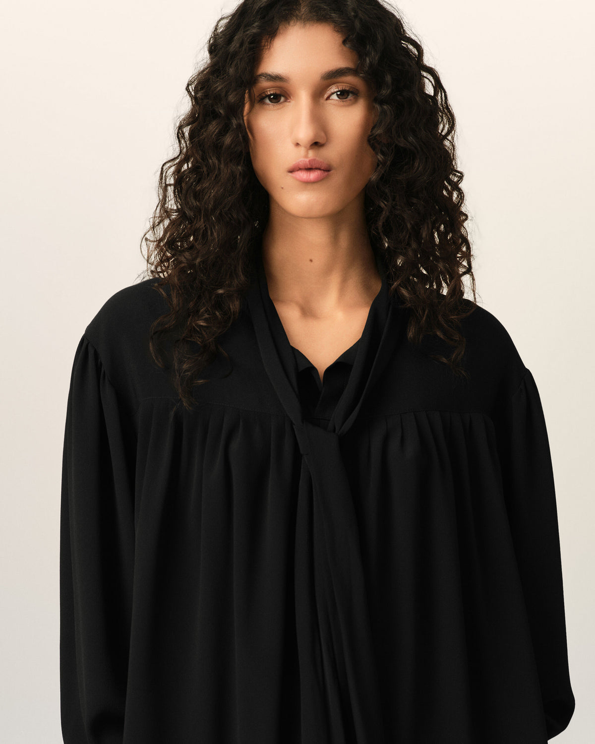Lavalliere silk-blend blouse - 4