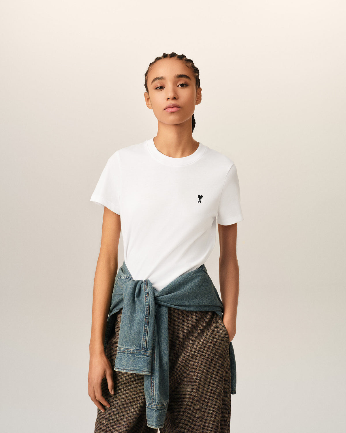 White cotton t-shirt with Ami de Coeur  - 2