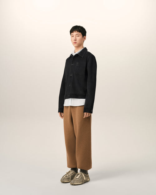 Giacca in pelle scamosciata nera con Ami de Coeur goffrato sull’abbottonatura - Uomo - 6 - AMI Paris - Ami Paris