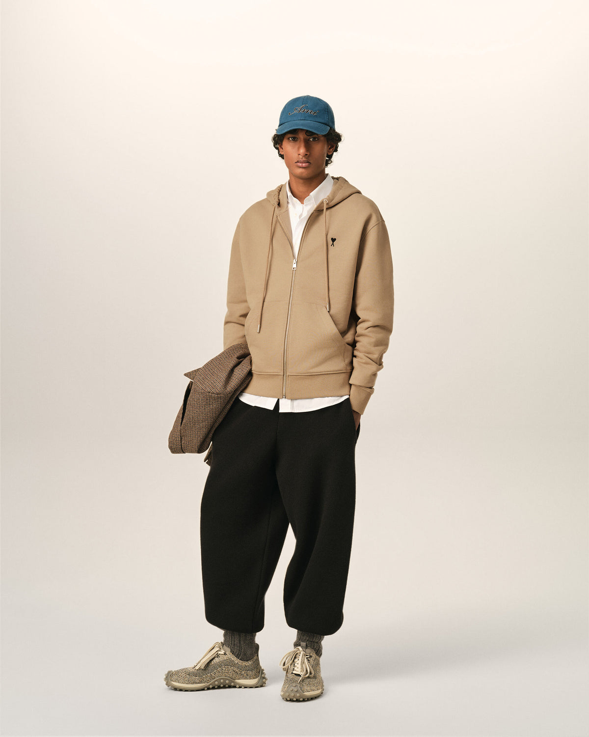 Beige zipped cotton hoodie with Ami de Coeur - 3