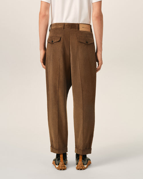 Brown carrot-fit corduroy cotton trousers - Man - 4 - AMI Paris - Ami Paris