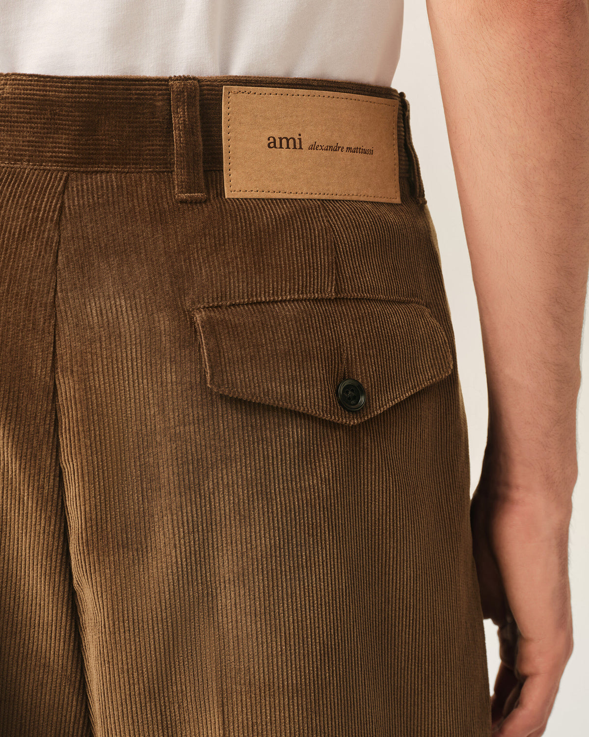 Brown carrot-fit corduroy cotton trousers - 5