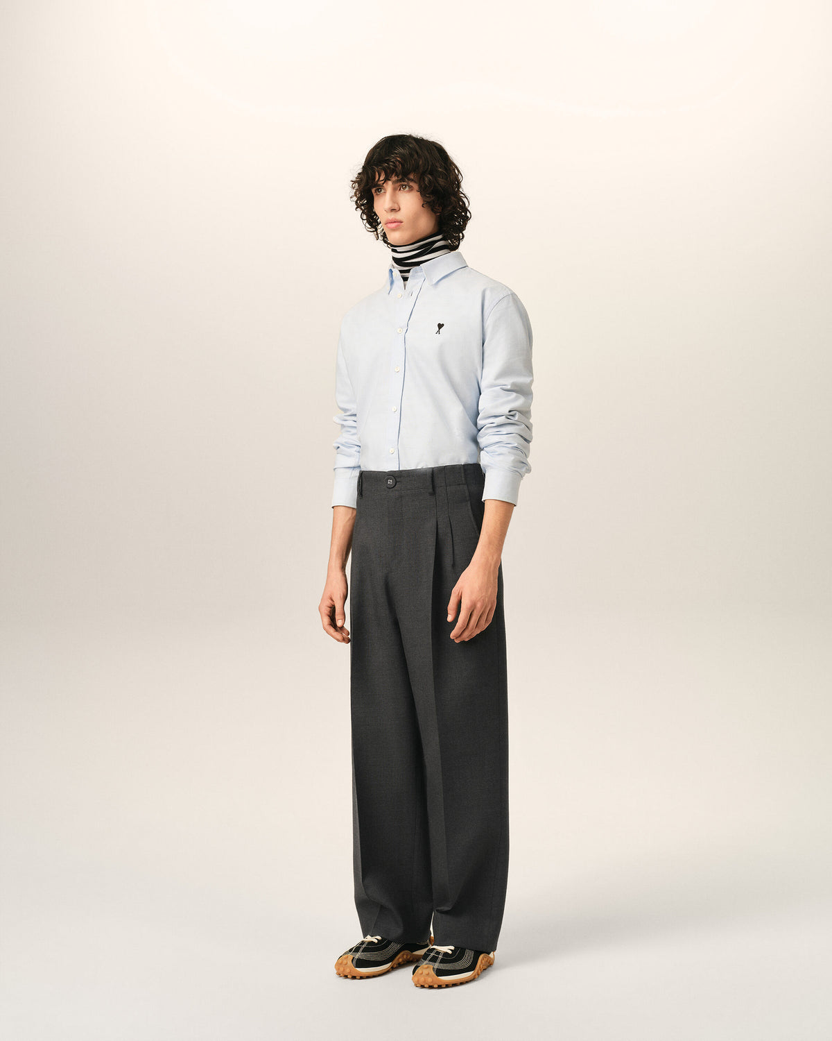 Grey high-waisted carrot-fit wool trousers - 6