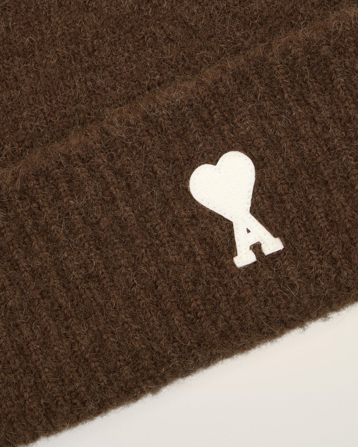 Brown alpaca beanie with Ami de Coeur - 3