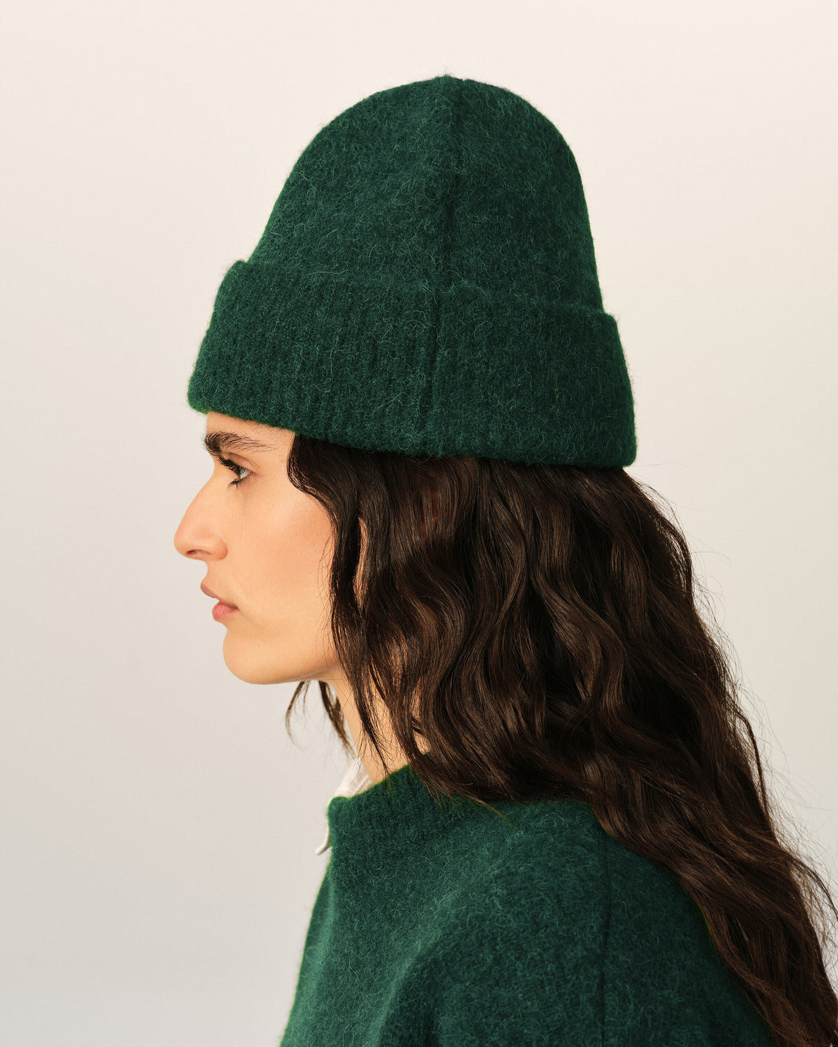 Green alpaca beanie with Ami de Coeur - 11