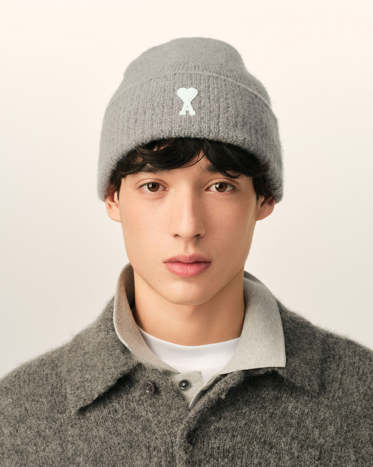 Grey alpaca beanie with Ami de Coeur - 2