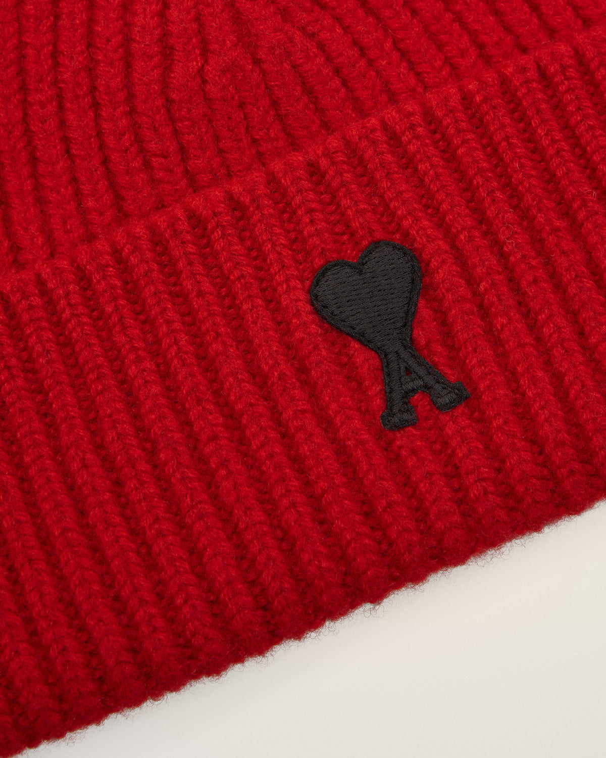 Red wool beanie with Ami de Coeur - 9