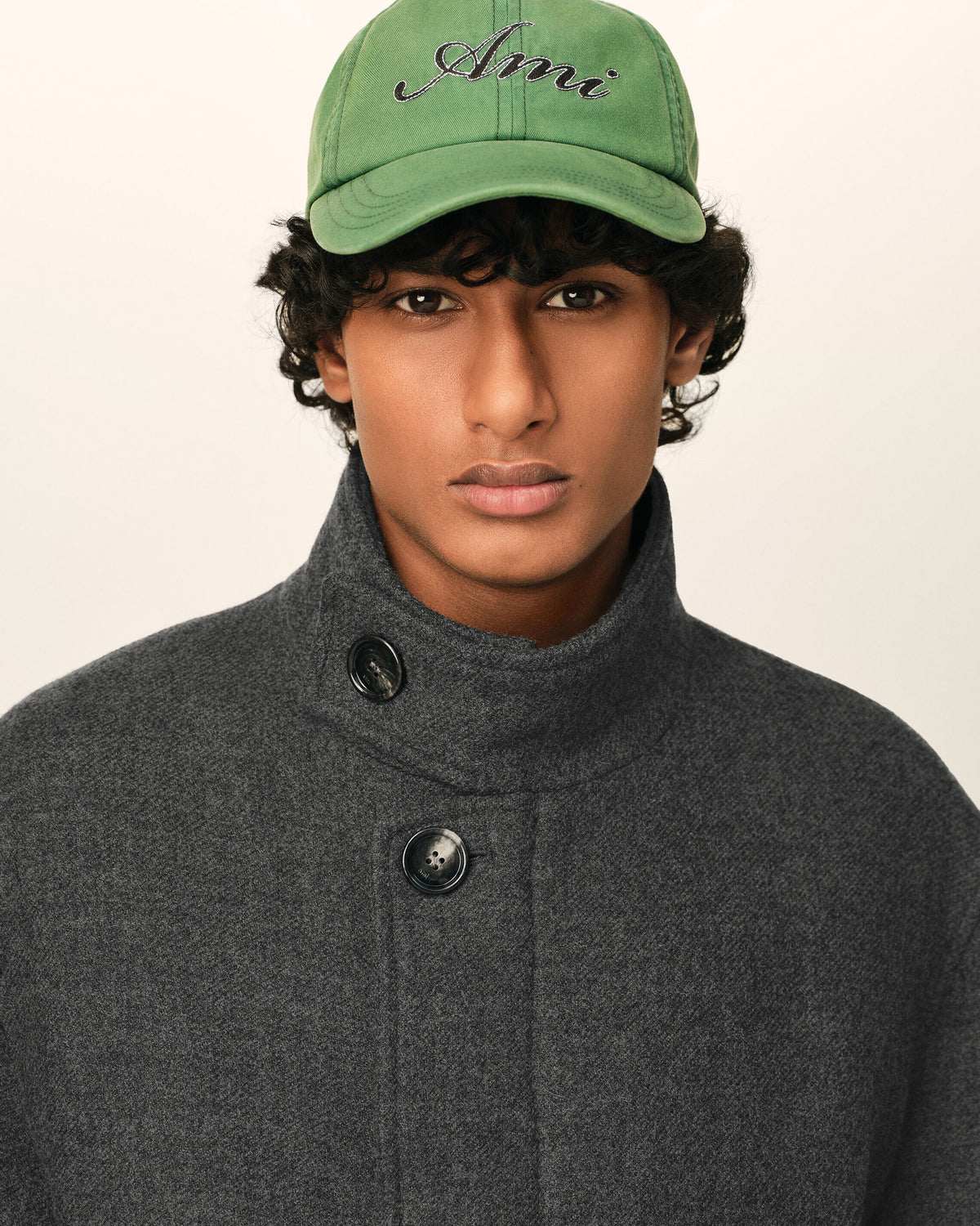 Gepolsterte Harrington Jacke aus grauer Wolle - 4
