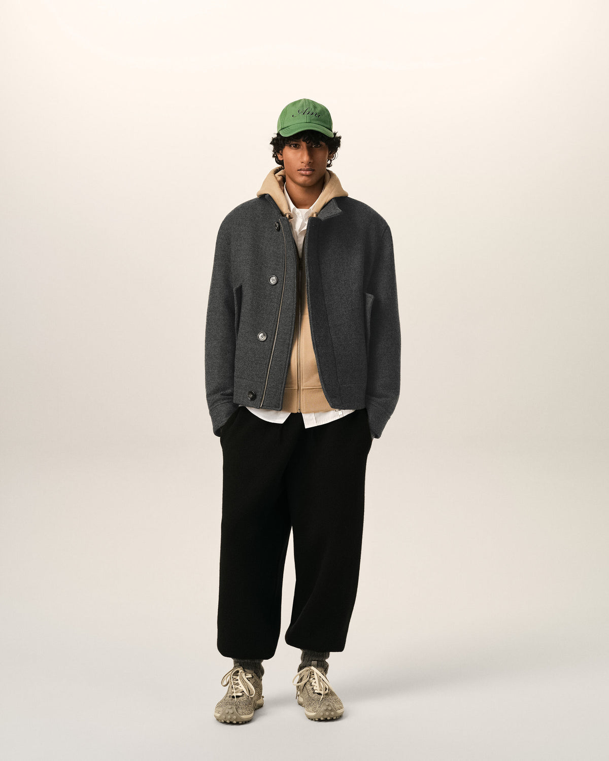 Gepolsterte Harrington Jacke aus grauer Wolle - 2