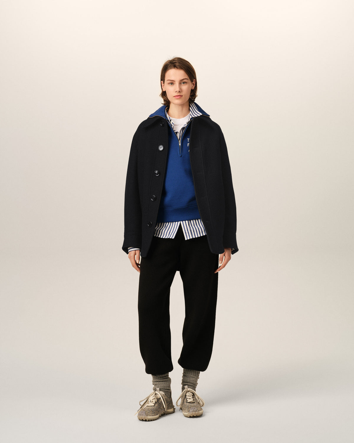 Black wool button-down jacket - 8