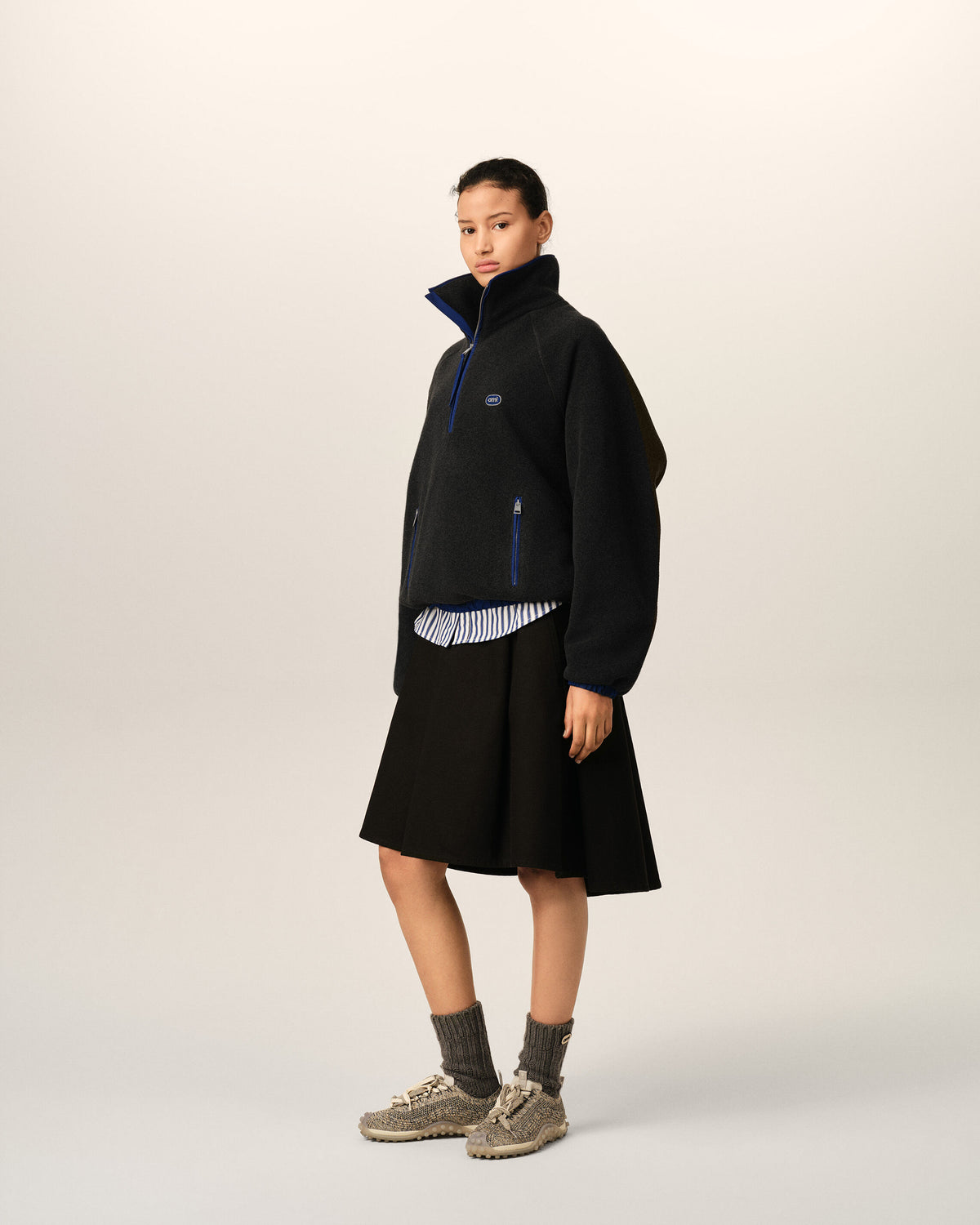 Grey fleece vareuse with Ami patch - 13