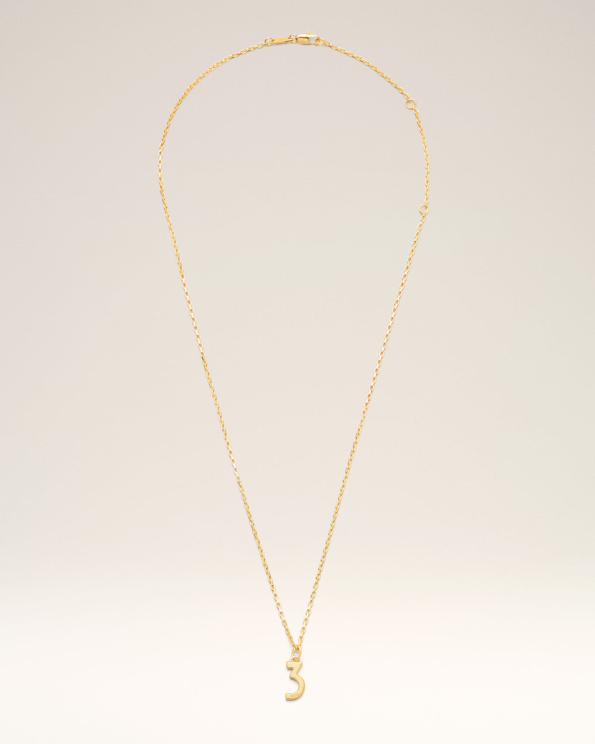 Collier Martelé Doré Pendentif "3" en Laiton - 5
