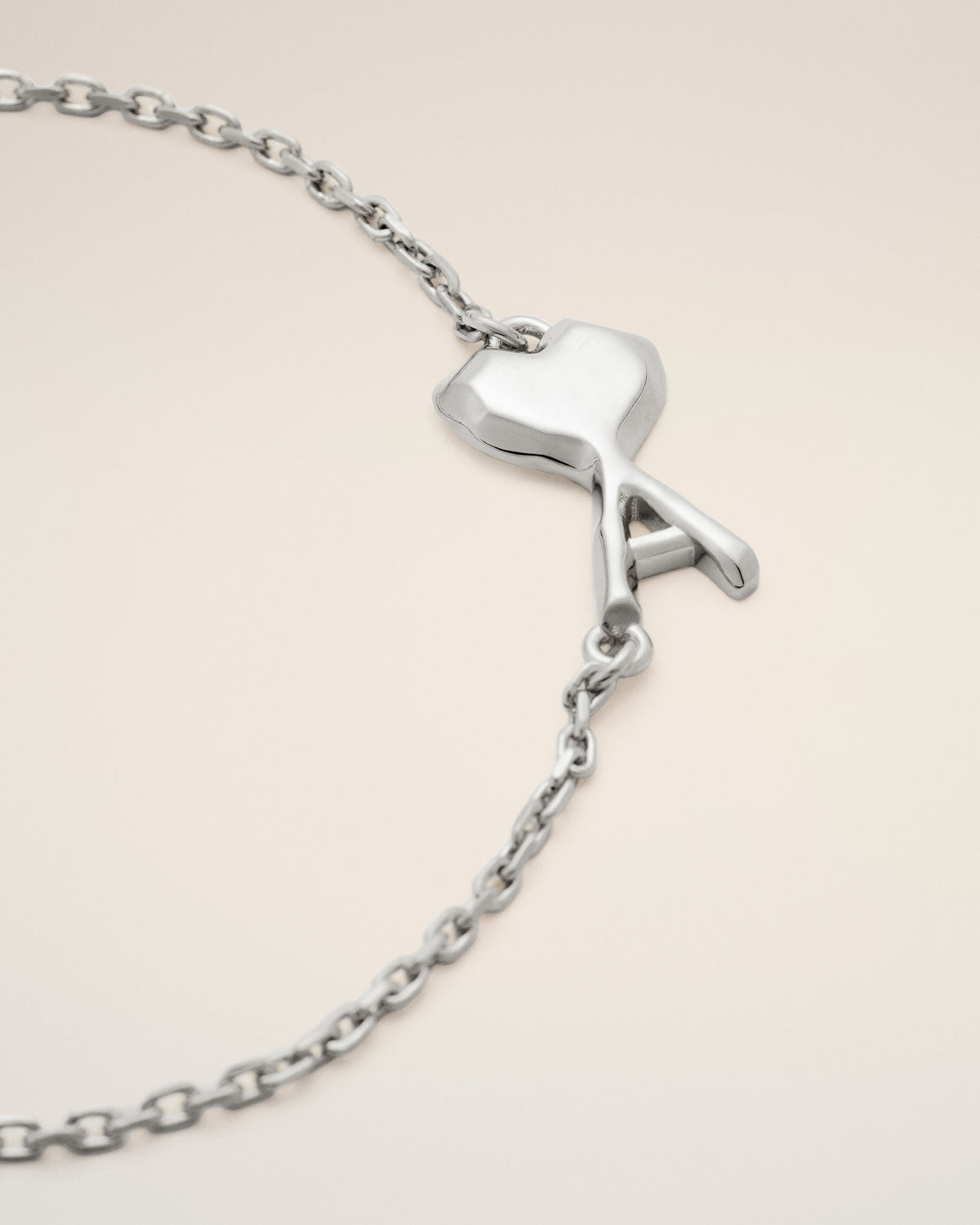 Silver brass bracelet with hammered Ami de Coeur - 3