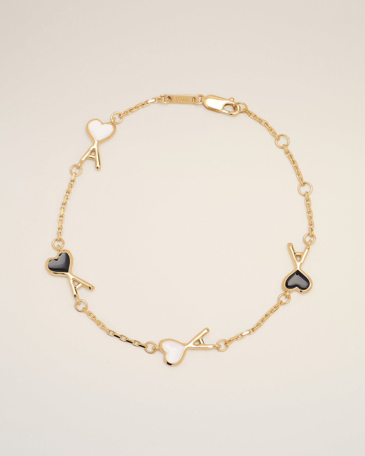 Gold brass bracelet with hammered Ami de Coeur - 4