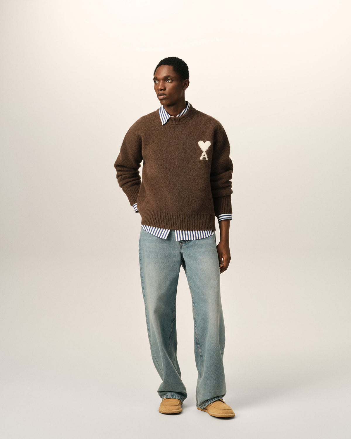 Brown crewneck alpaca sweater with Ami de Coeur - 3