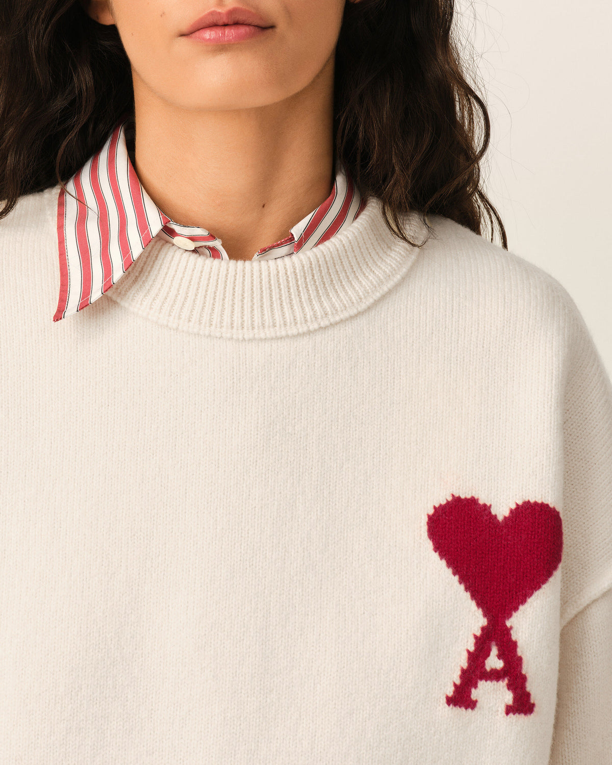 Natural crewneck wool sweater with Ami de Coeur - 10