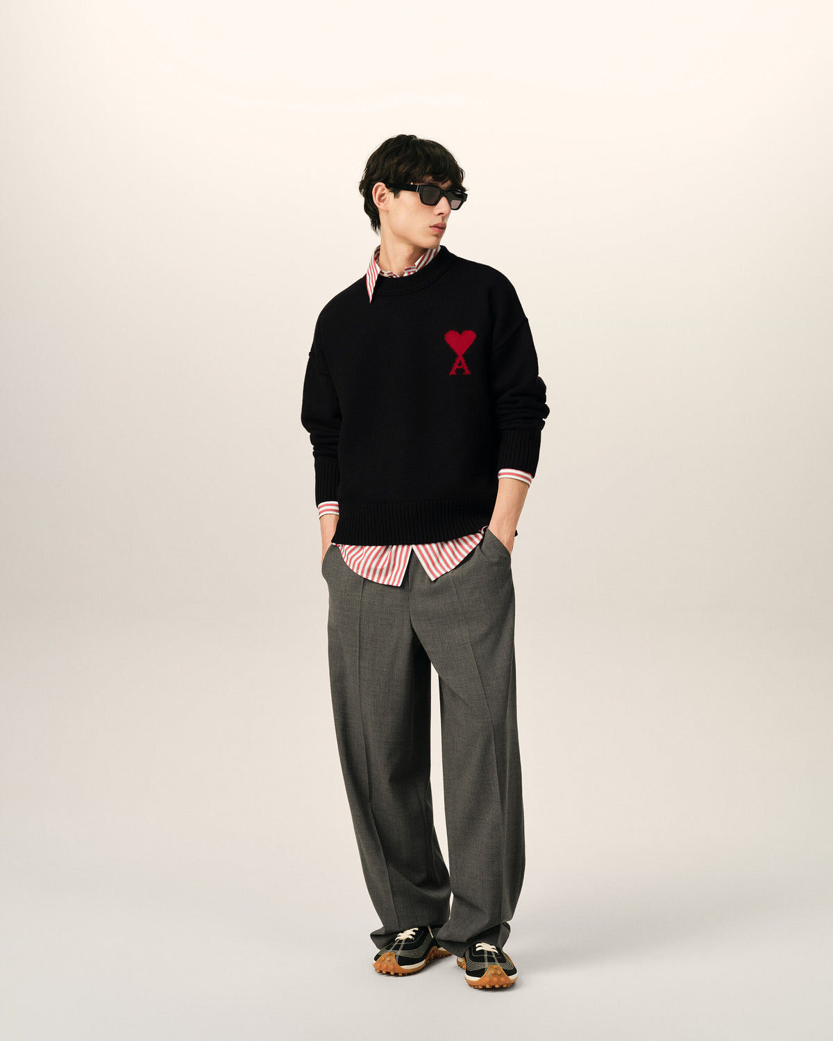 Black crewneck wool sweater with Ami de Coeur - 3