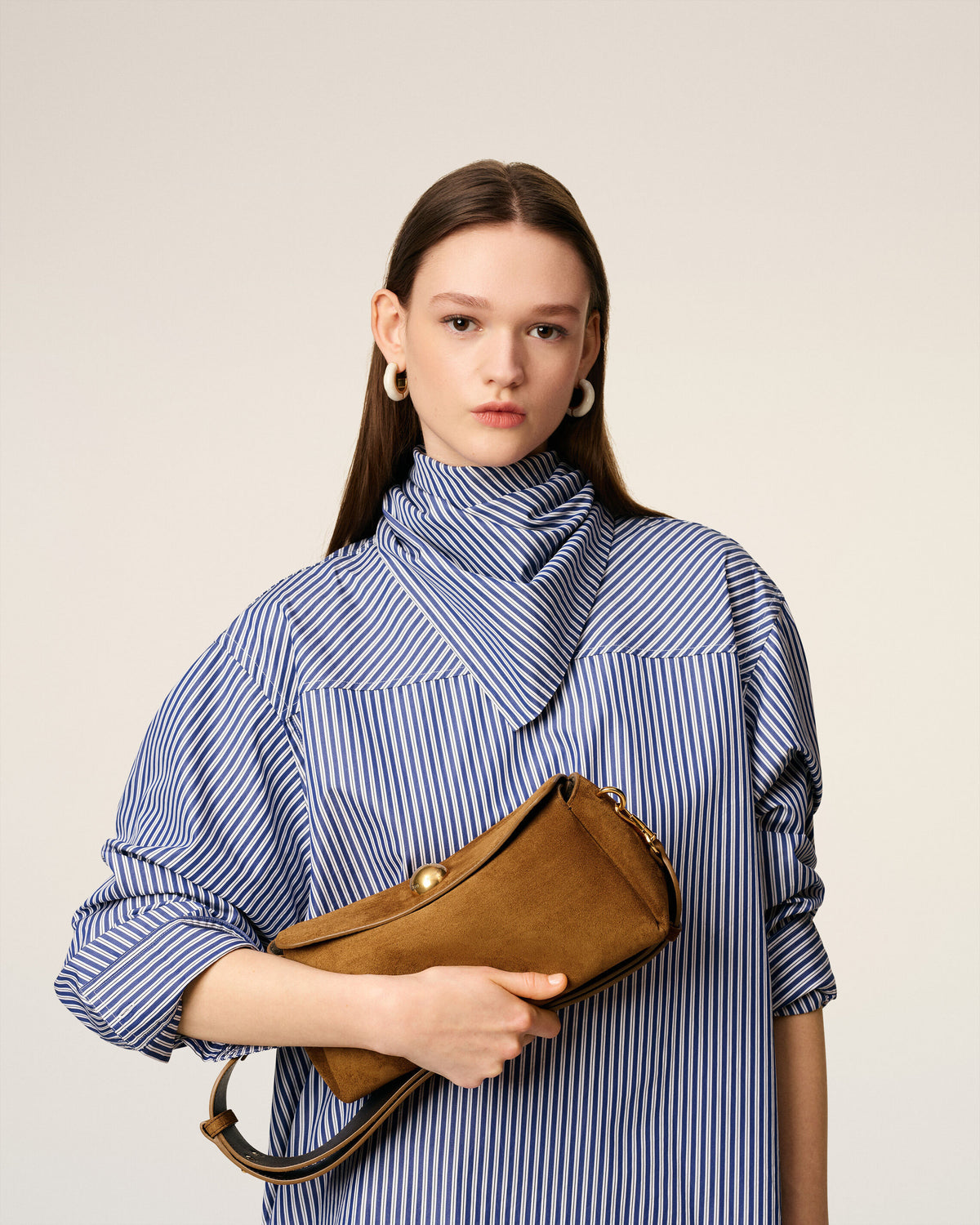 Sac Marron Carrousel En Cuir Velours - 9