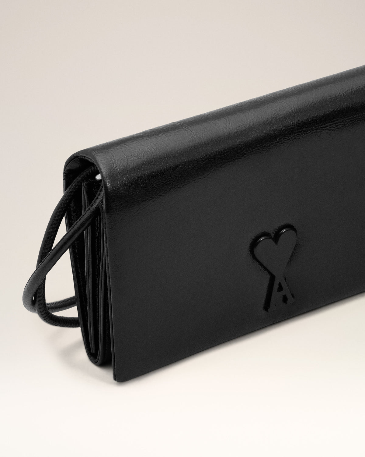 Cartera Voulez-Vous negra de piel de vaca con bandolera - 5