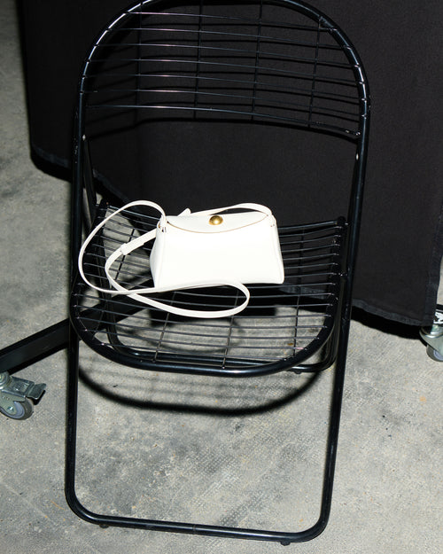 Mini Sac Carrousel Blanc en Cuir De Veau - Homme - 9 - AMI Paris - Ami Paris