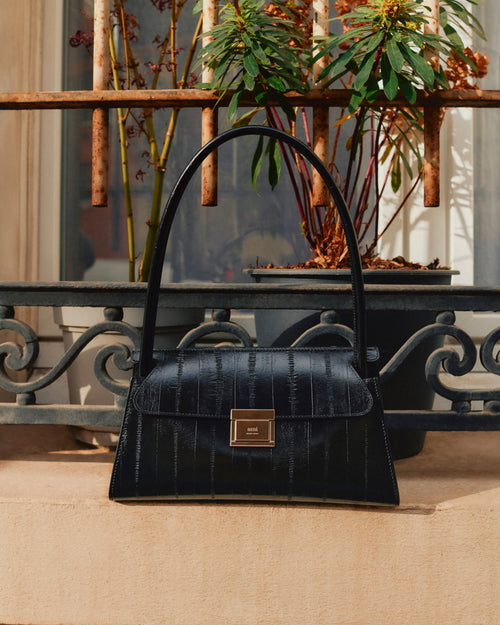 Petit sac Mimi noir en cuir de veau - Homme - 7 - AMI Paris - Ami Paris