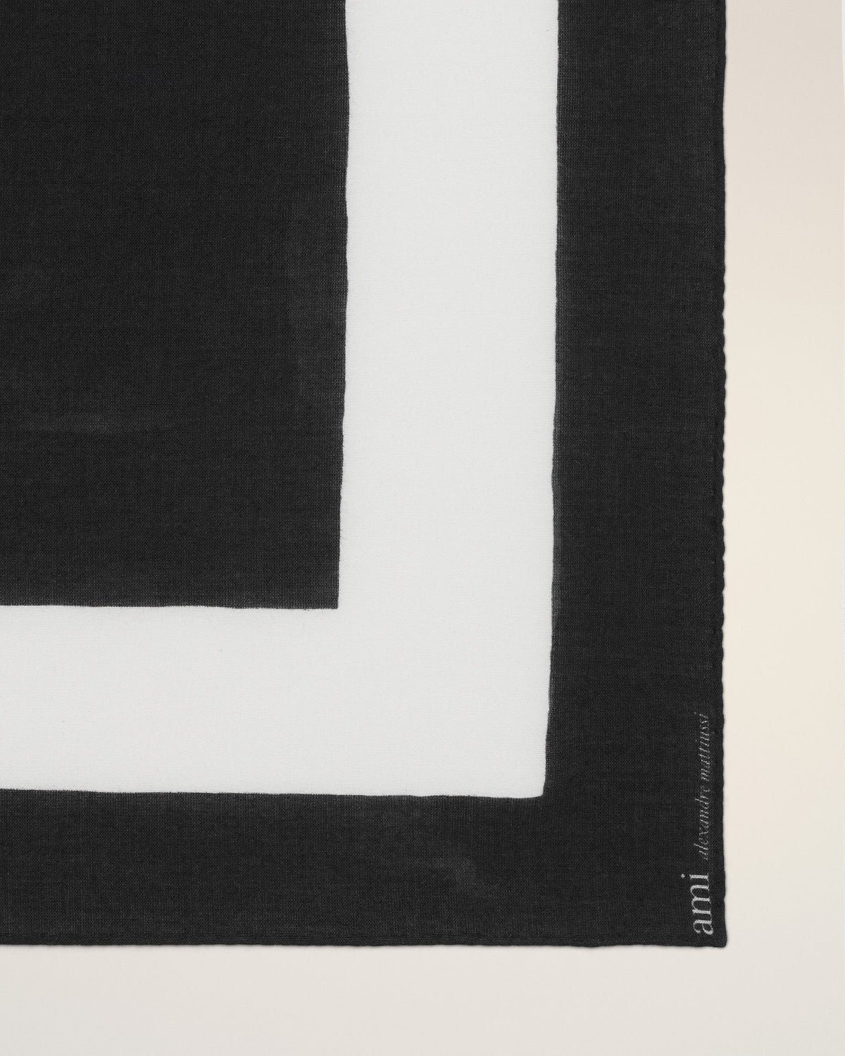 Foulard Noir Ami De Coeur Imprimé en Coton - 4