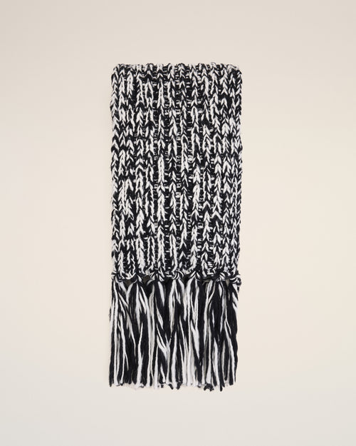 Bicolor black and white wool knit scarf - 1 - Ami Paris