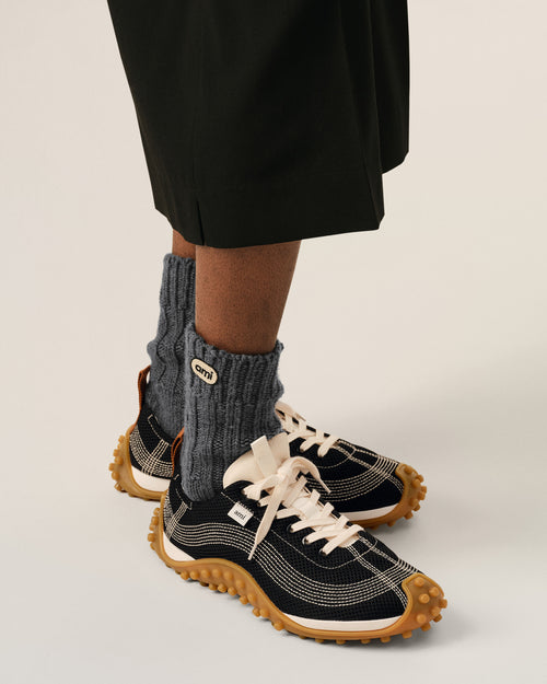 Zapatillas Mirage de malla negras - 2 - Ami Paris