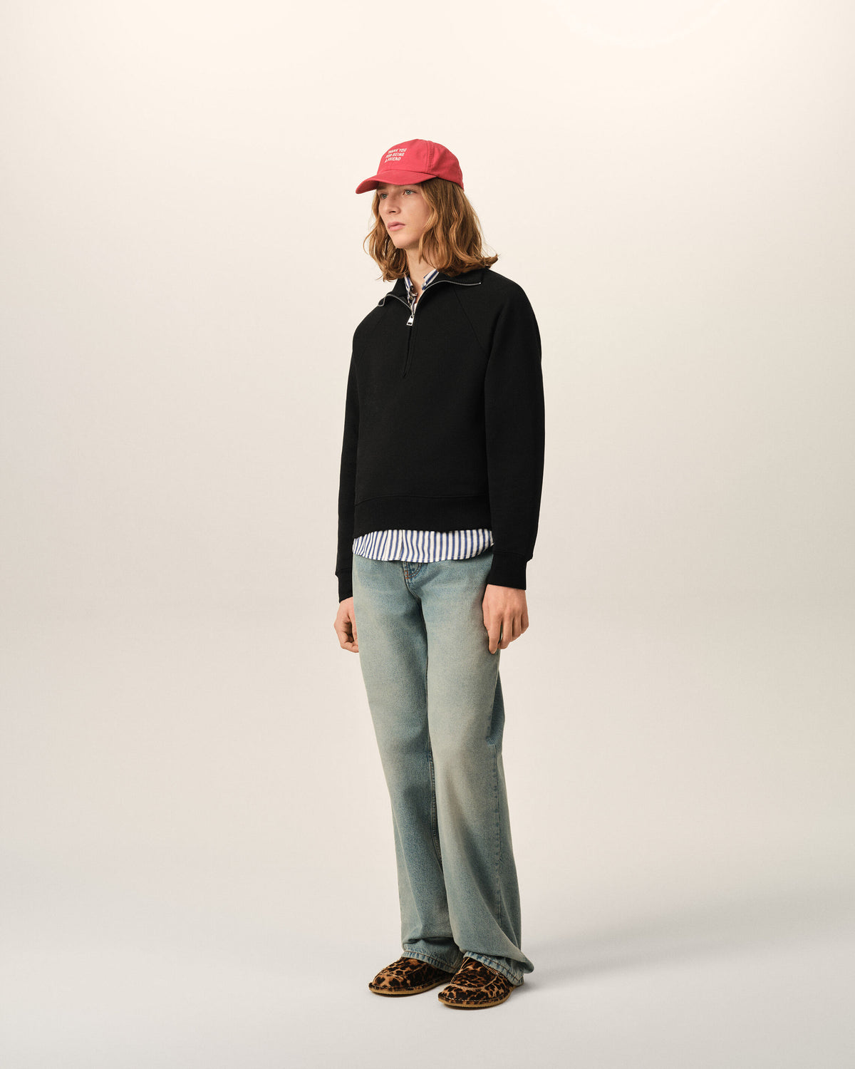 Black cotton zipped sweatshirt with embossed Ami de Coeur - 6