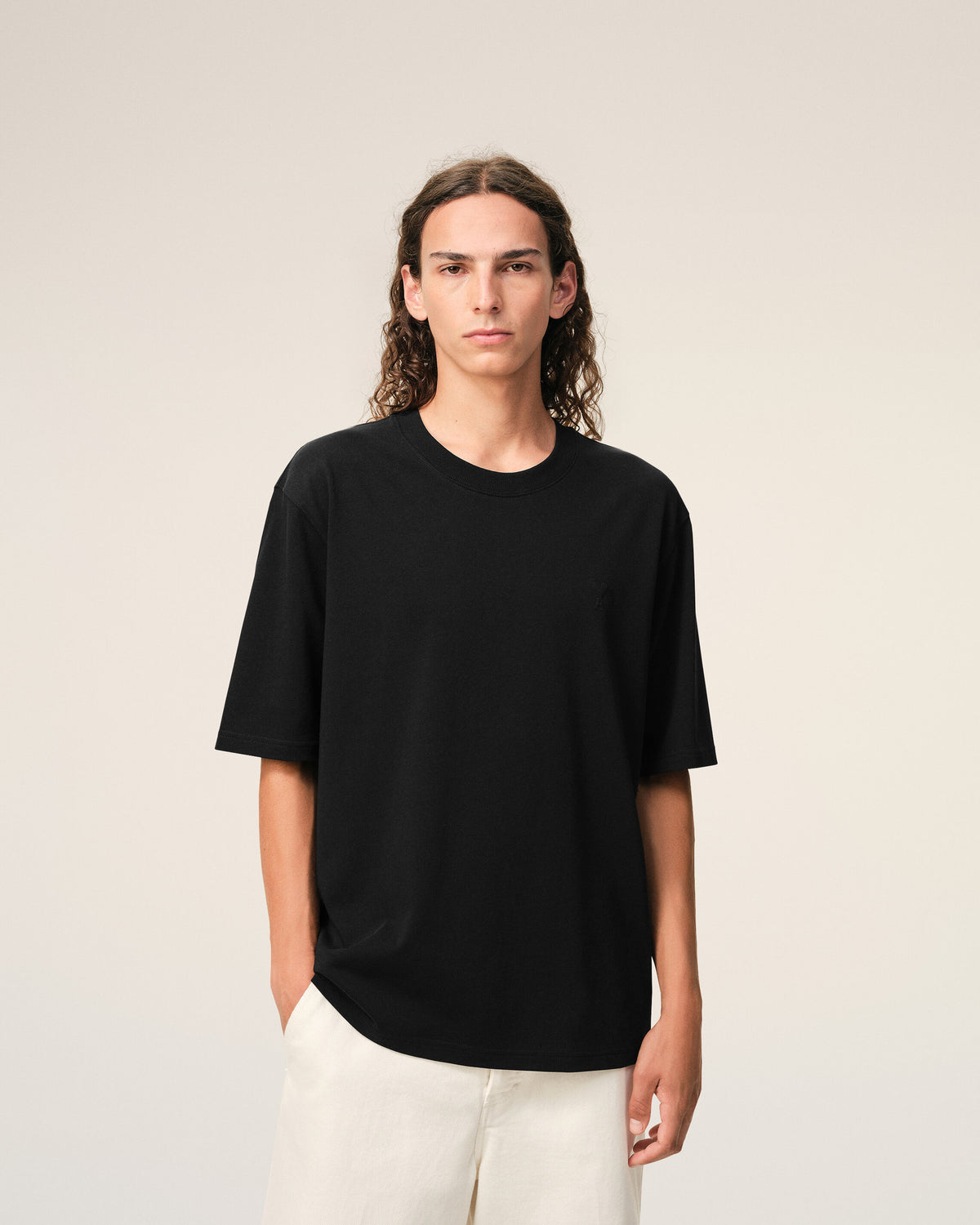 Camiseta negra de algodón Ami de Cœur en relieve - 3