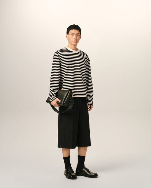 VOIR LA TENUE - 1 - Ami Paris